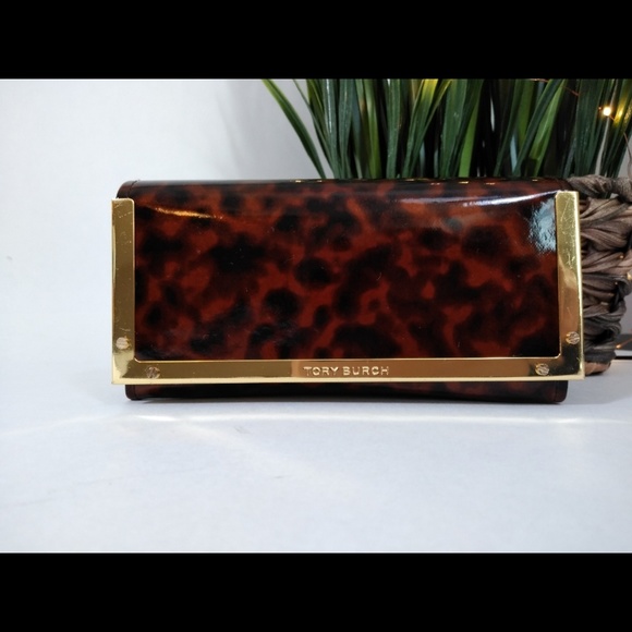 Tory Burch Accessories - Tory Burch Sunglasses Case Animal Print